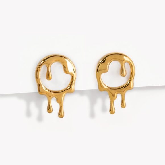 Marie June - Dripping Rivulets Stud Earrings - Gold - Picture 2 of 5
